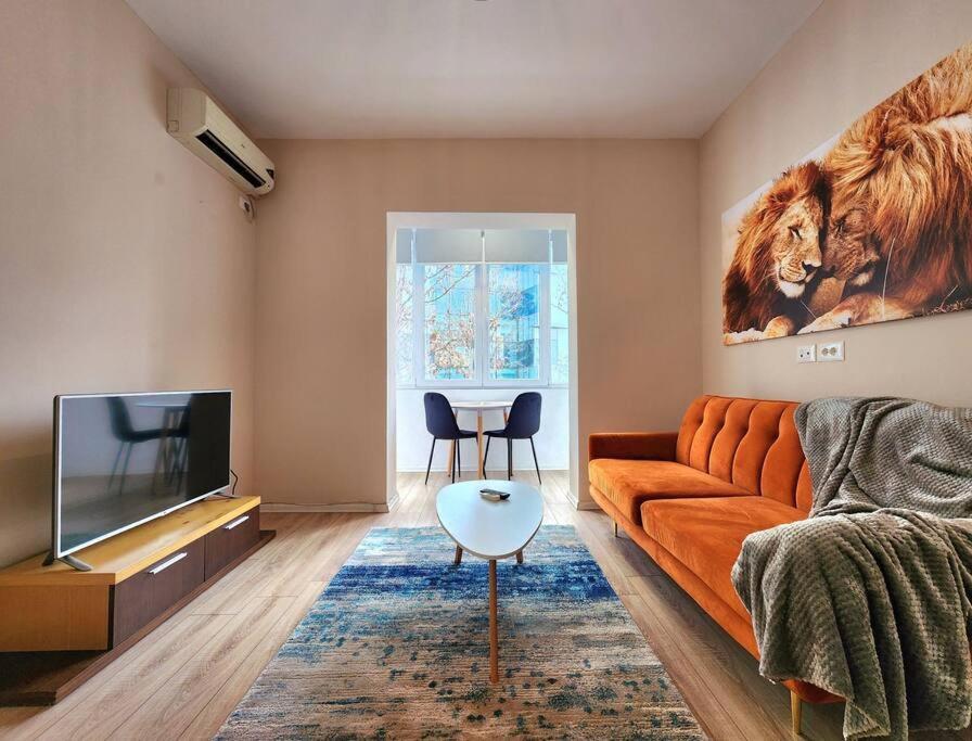Apartament Toptani Deluxe Flat W 24h Check In *