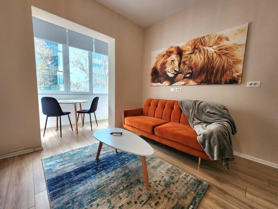 Apartament Toptani Deluxe Flat W 24h Check In Tirana